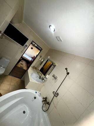 Гостиница Дизайн - Отель Ставрополь Семейный люкс-10