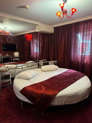 Гостиница Дизайн - Отель Ставрополь Двухместный номер Делюкс с 1 кроватью-1