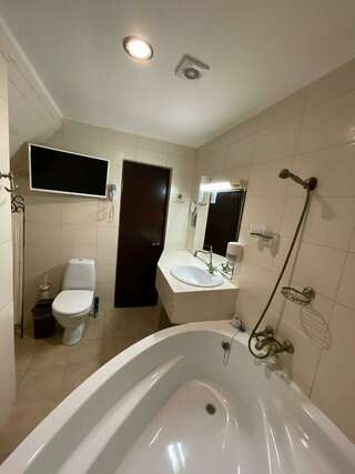 Гостиница Дизайн - Отель Ставрополь Семейный люкс-12